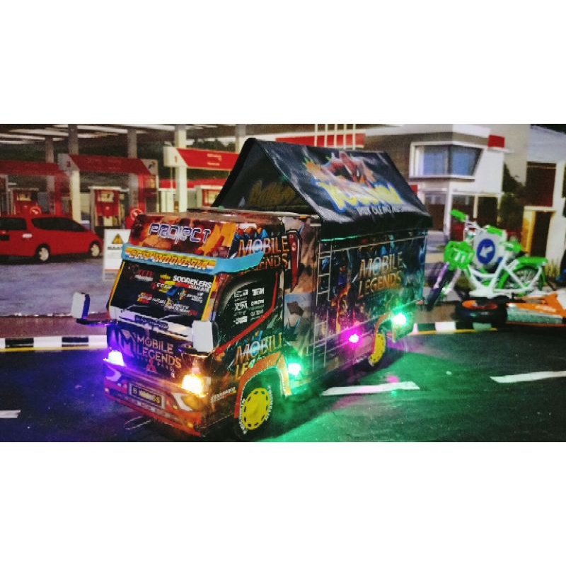 miniatur truk mobile legenda panjang 42 cm full lampu bonus terpl