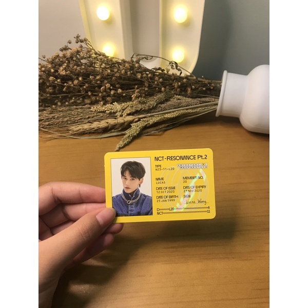 NCT 2020 ID CARD OFFICIAL LUCAS RESONANCE