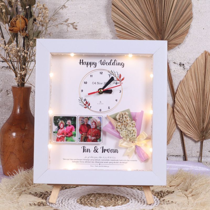 Gift Buket Frame 3D Edelweis Include Jam