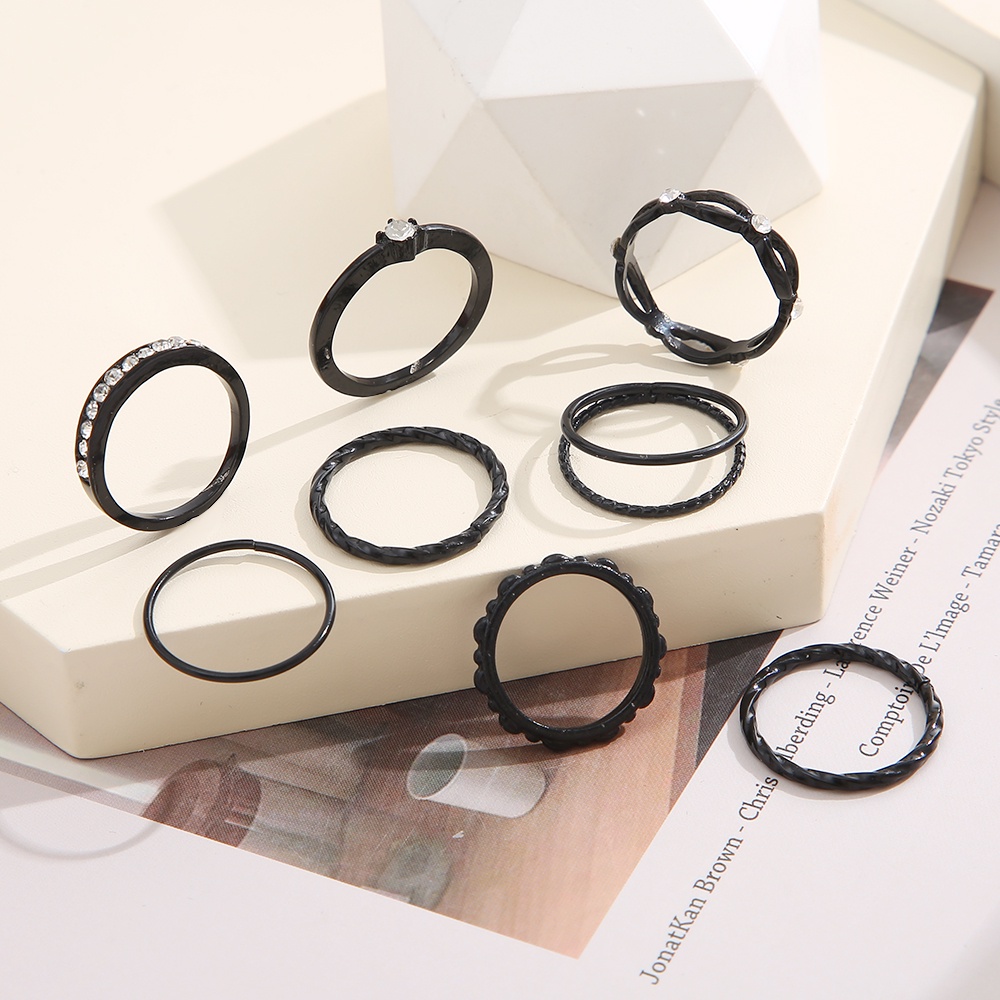 IFYOU 8pcs / set Cincin Geometris Warna Hitam Gaya Vintage Untuk Wanita