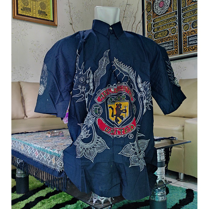 Kemeja Batik Bola Manchester United MU