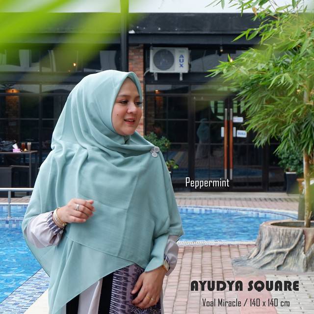 Jilbab Segi empat Voal Khimar Polos segiempat hijab syari segi4 140x140cm
