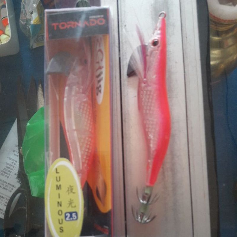 umpan cumi tornado no 2.5 warna pink