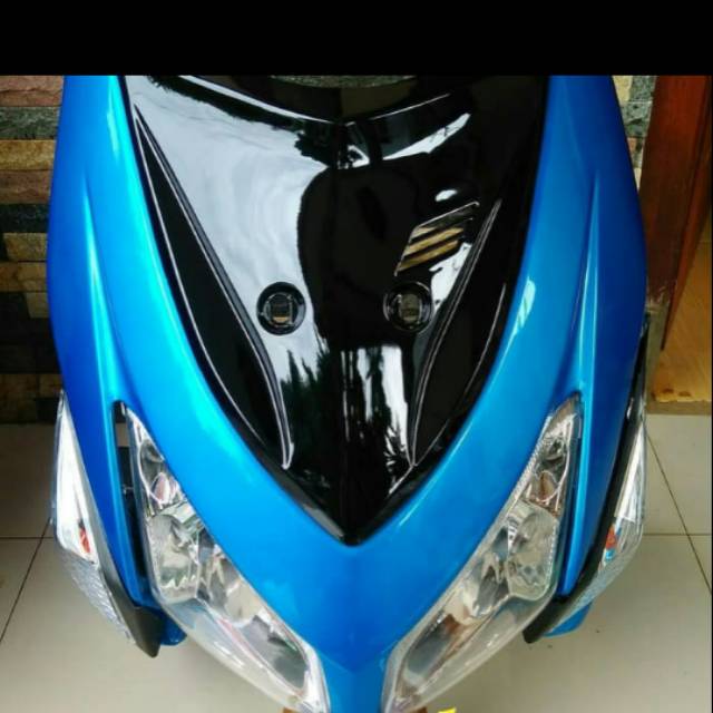 tameng body depan vario karbu 110 lama + lampu depan biru original