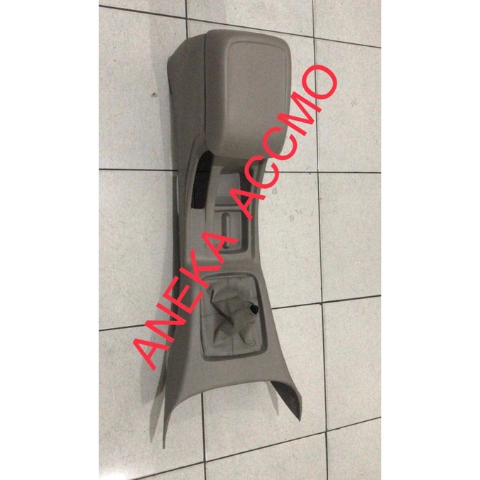 Console Box/Box Console/Consol Boks Mobil Toyota Innova