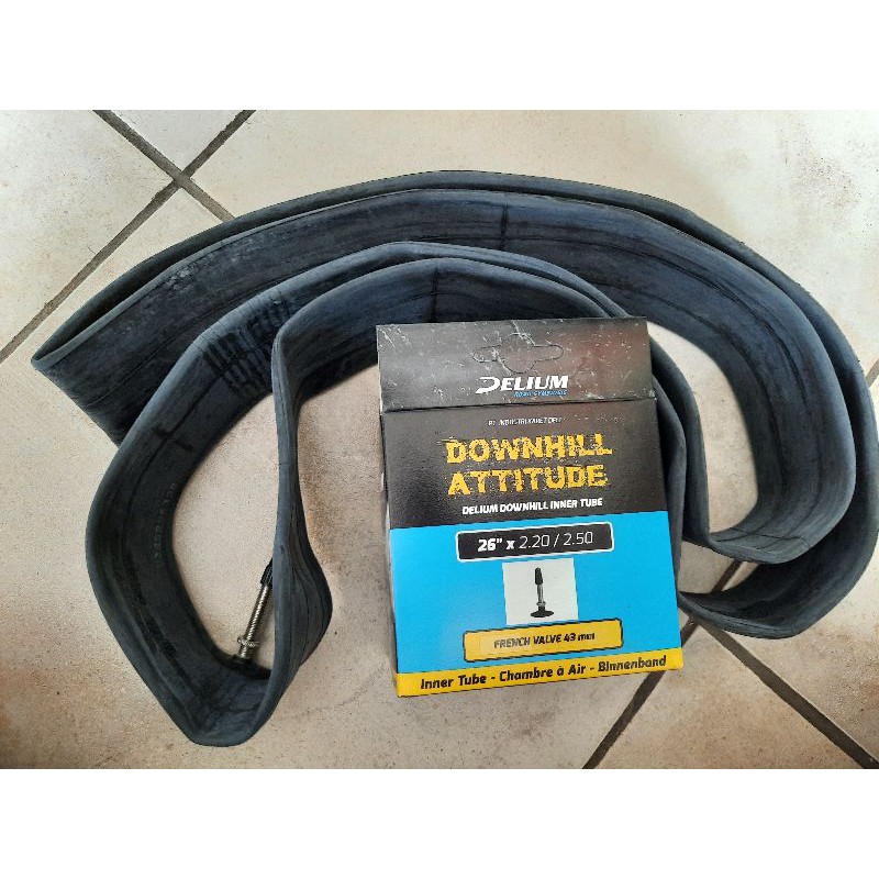 Ban dalam sepeda ukuran 26 x 2.20/2.50 Av 43