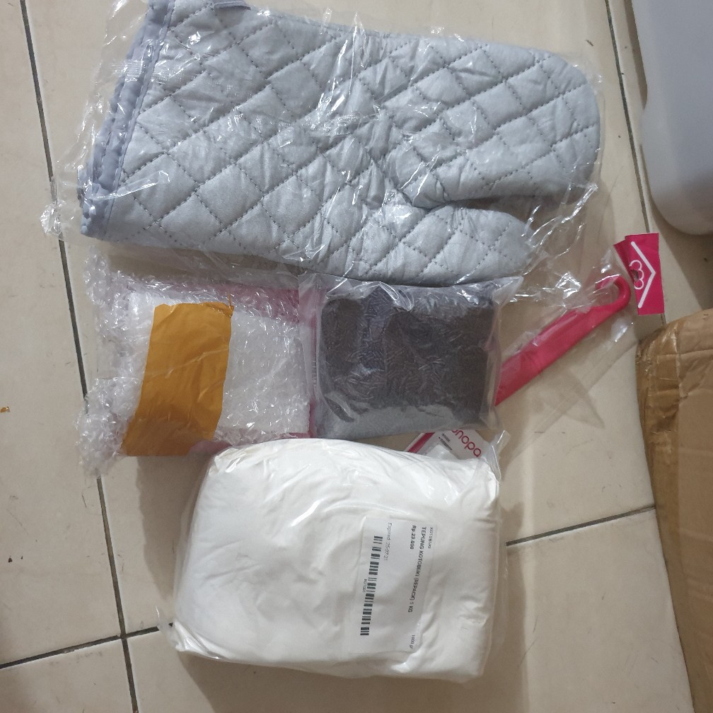 Sarung Tangan Oven Anti Panas