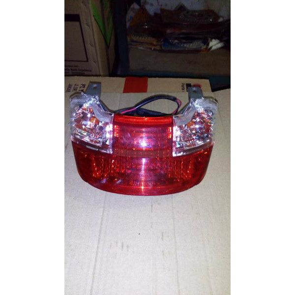 lampu belakang vegar r fizR