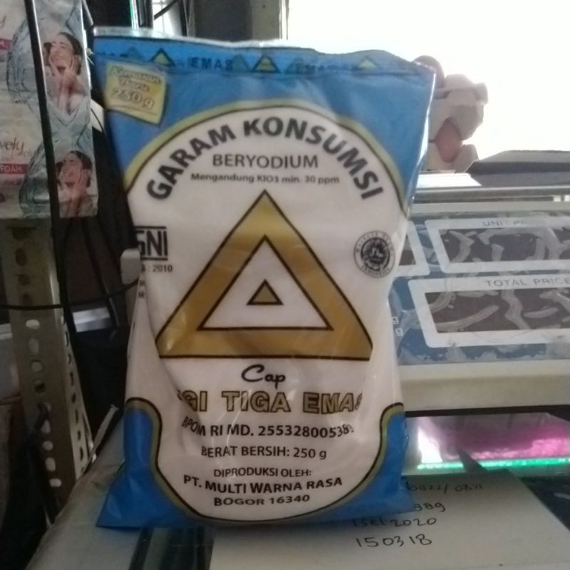 

garam cap segi tiga emas 250 g