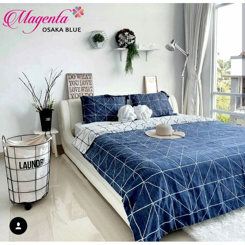 Sprei & Badcover katun lokal MAGENTA motif OSAKA BLUE