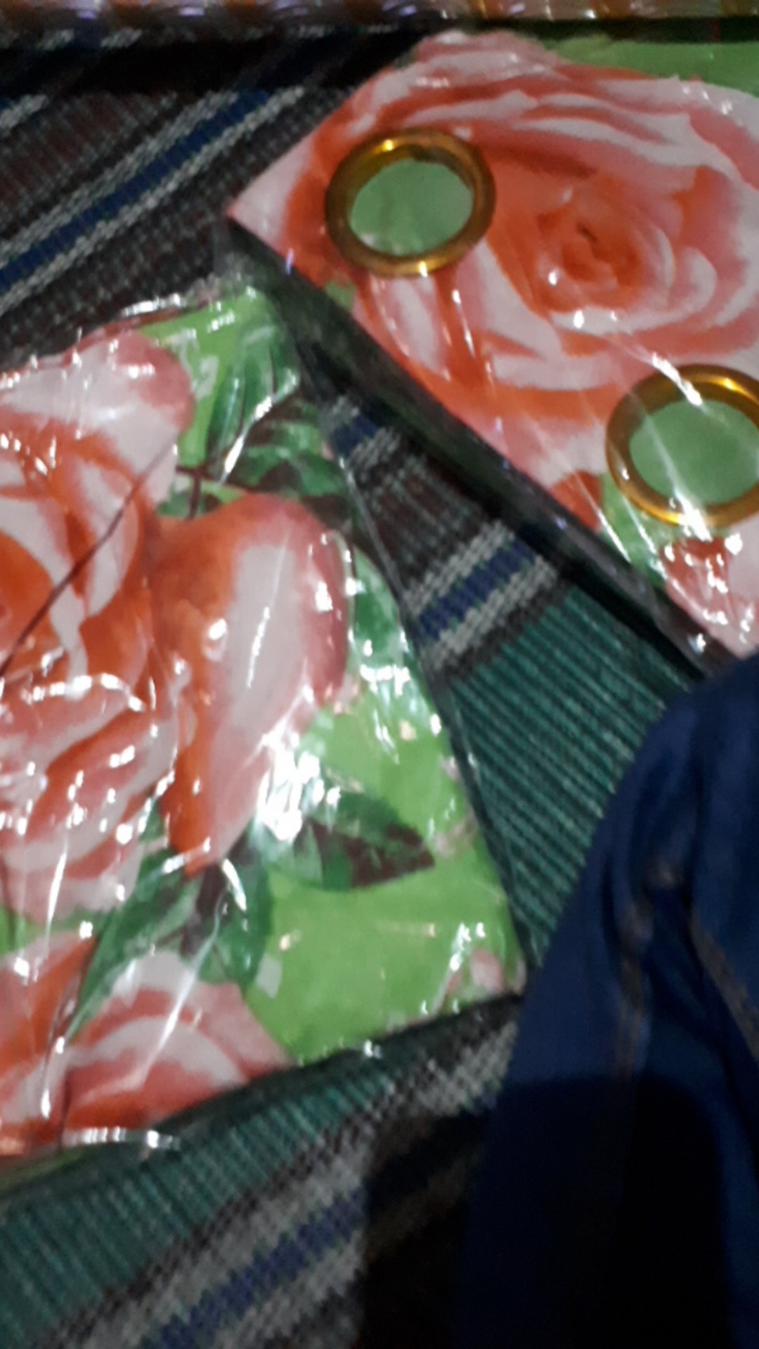 Gorden Hello Kitty 12 Lubang Uk 135x220 Gorden Jendela Hello Kitty