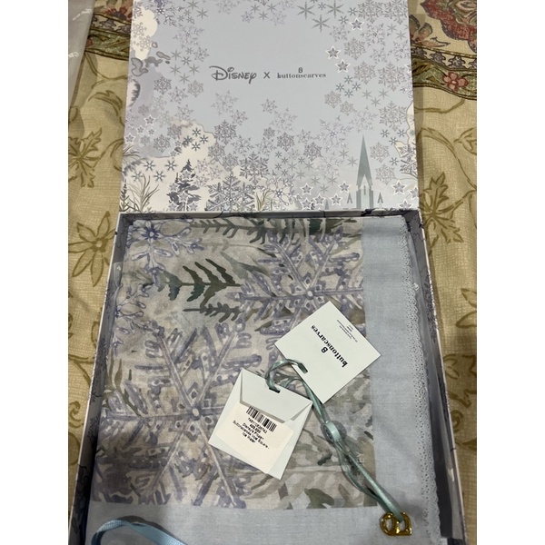 frozen series buttonscarves ice water