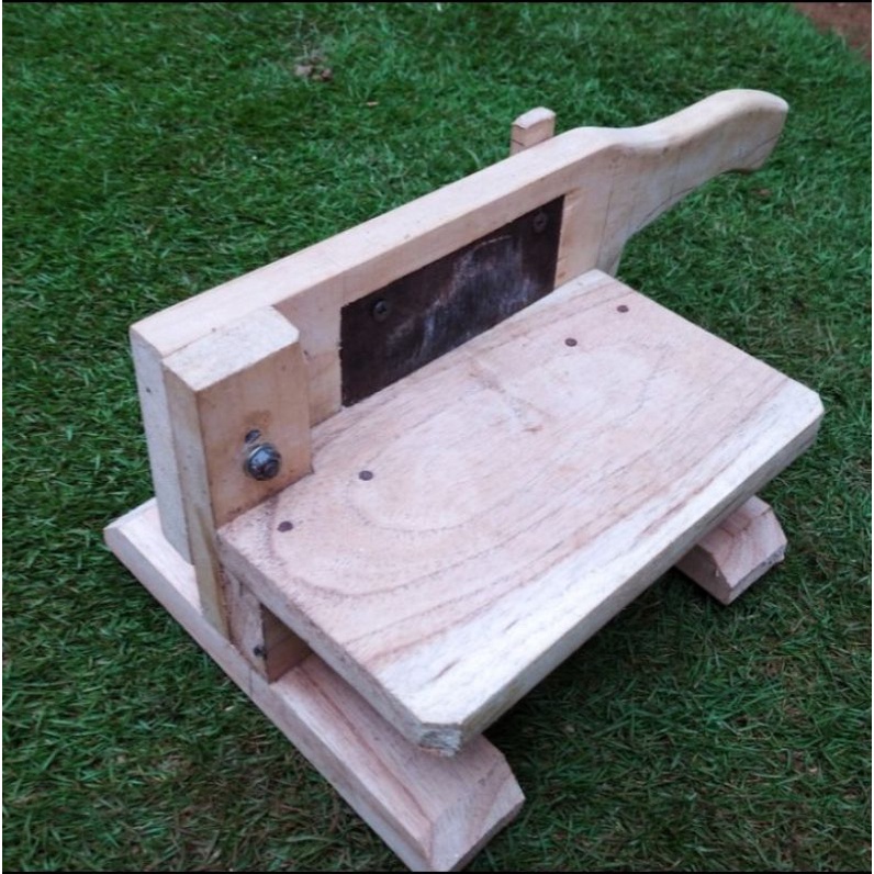 Alat serut keripik atau alat pengiris keripik pisau serut serbaguna