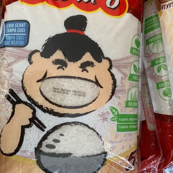 

qoho Beras Sumo 5 KG s77>