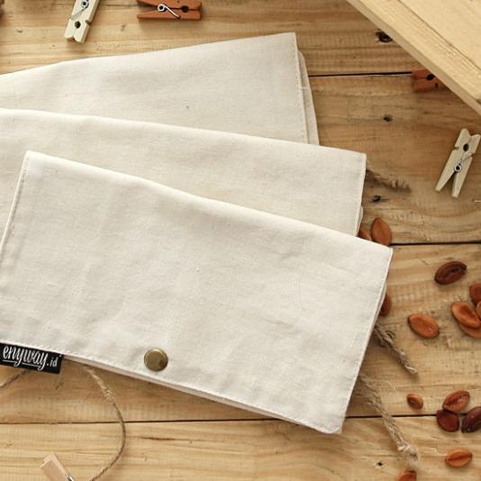 

➥ Roll Up Pencil Case / Tempat Pensil Gulung - Hitam ℮