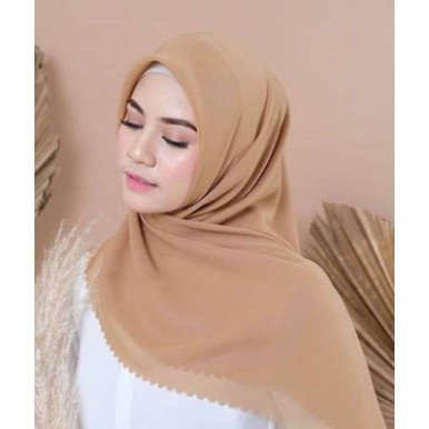 Bella Square Laser Jilbab Segi Empat Polycooton Premium 110 x 110 CM