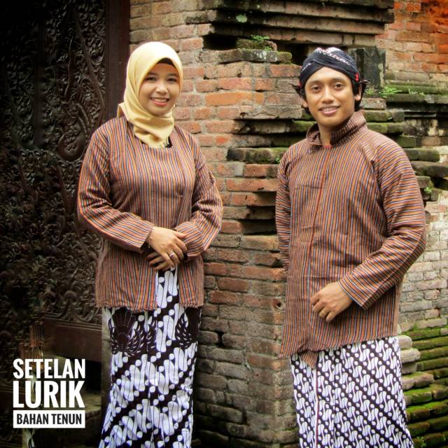 Couple Lurik Kebaya