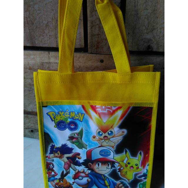 

Tas Jinjing kartun karakter pokemon go | goodie bag acara ulang tahun anak | Termurah, Terlaris