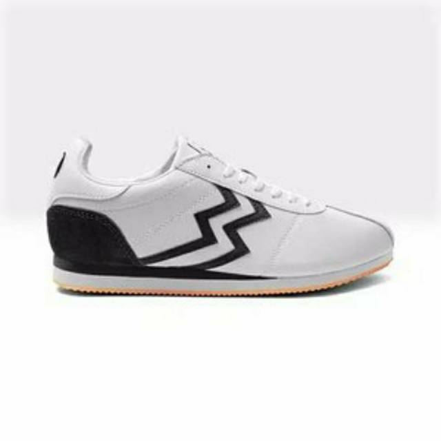 AT 231 White Black | Sepatu Running | Sepatu Pria Athletica by Geoff Max