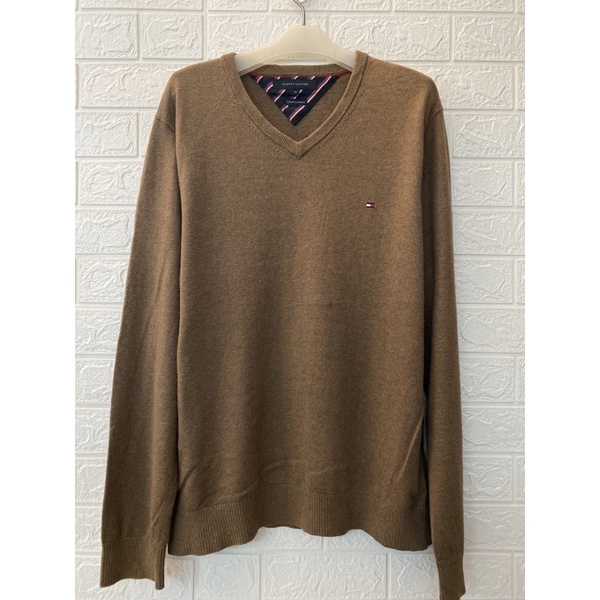 sweater tommy hilfiger preloved