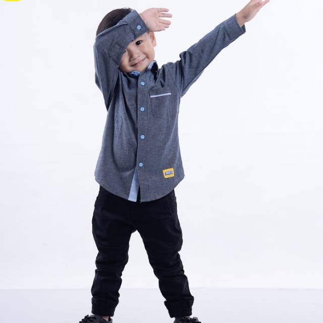 Kemeja premium bumble bee