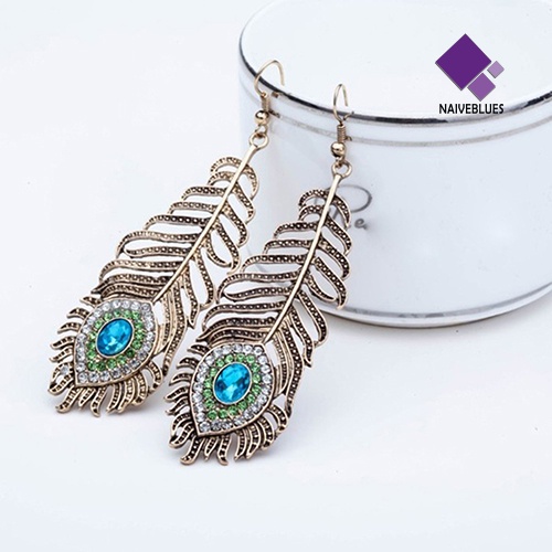 Anting Kait Desain Bulu Merak Aksen Berlian Imitasi Gaya Vintage Untuk Wanita