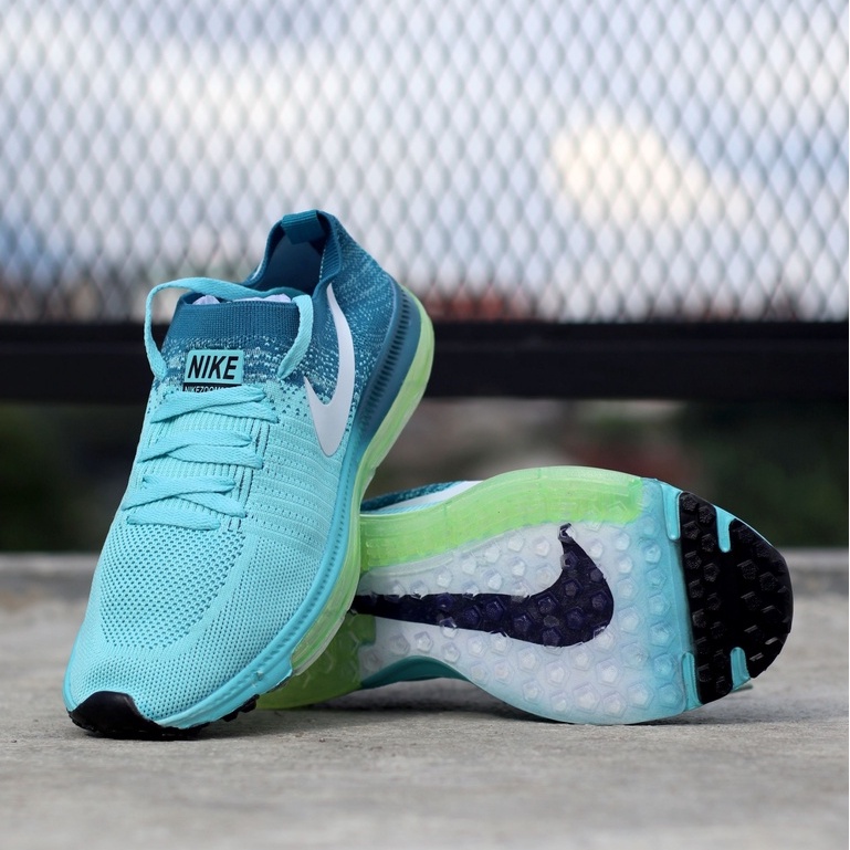 SEPATU LARI PRIA NI FLYKNITE TOP SELLER