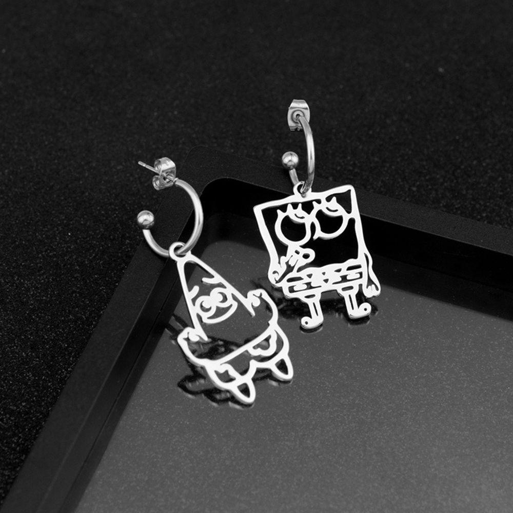 [Elegan] Wanita Liontin Kalung Kepribadian Lucu Stainless Steel Sweater Rantai SpongeBob SquarePants Sederhana Pria Choker