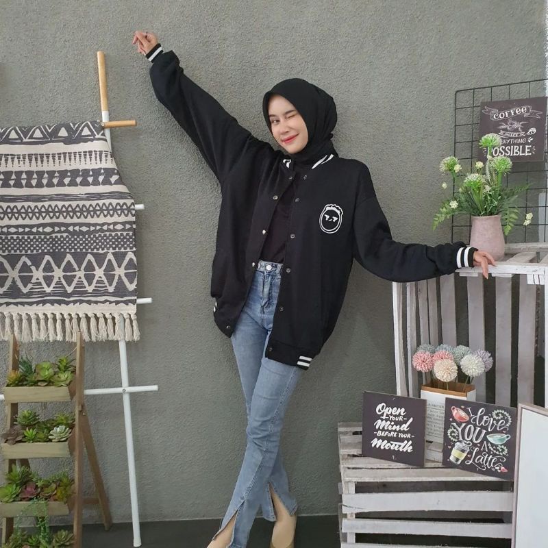 jaket sweater BE smile basebbal XXL