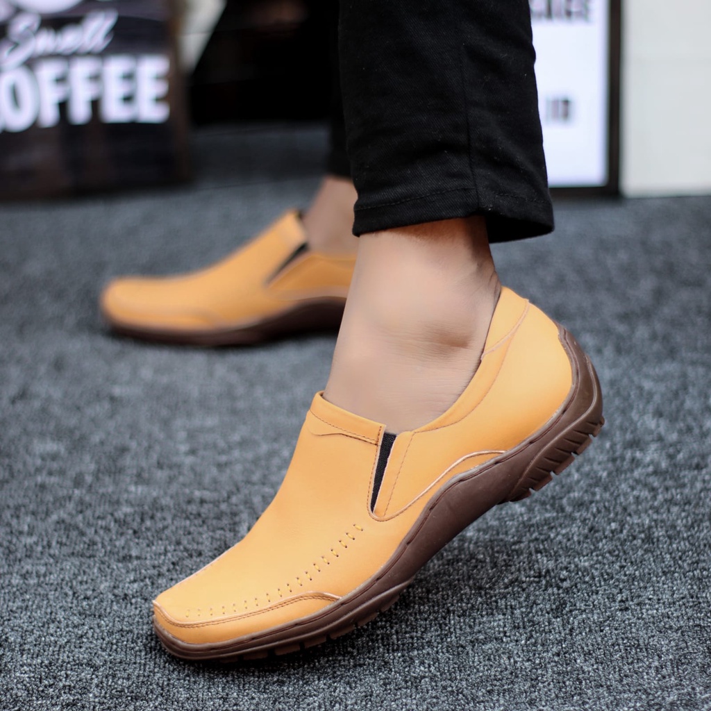 Abrhm Verdic - Sepatu Formal Pantofel Pria Casual Kulit Asli Kerja Hitam