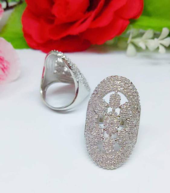 Cincin besar full Permata