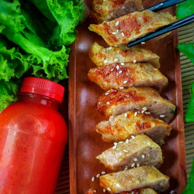 

Lumpia ayam kulit tahu