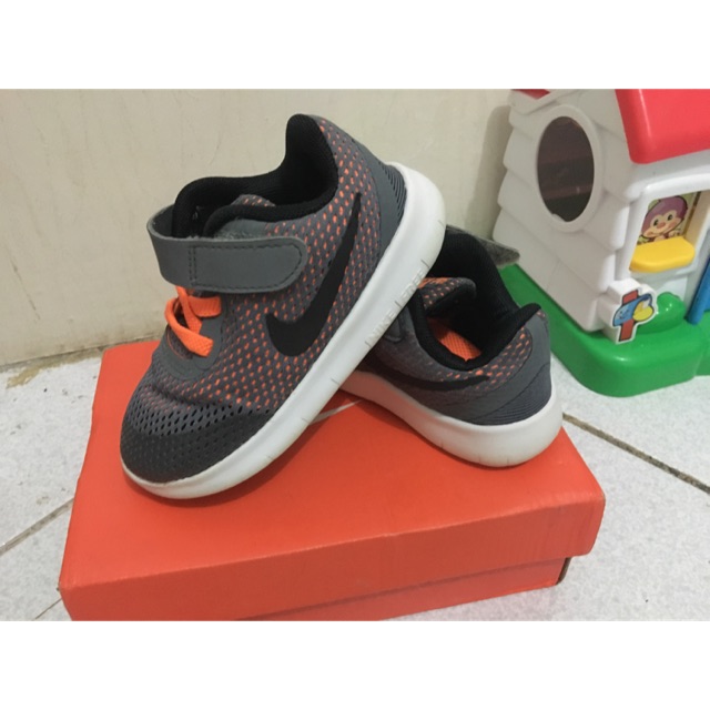 Nike free rn tdv kids baby toddler preloved second sepatu bayi anak