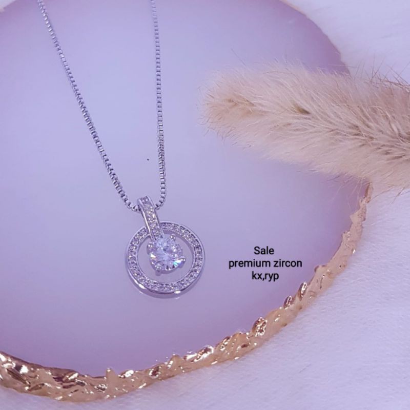 Kalung  ELEGANT Lapis Emas 18k ANTI KARAT crystal swarovski perhiasan liontin hadiah wanita