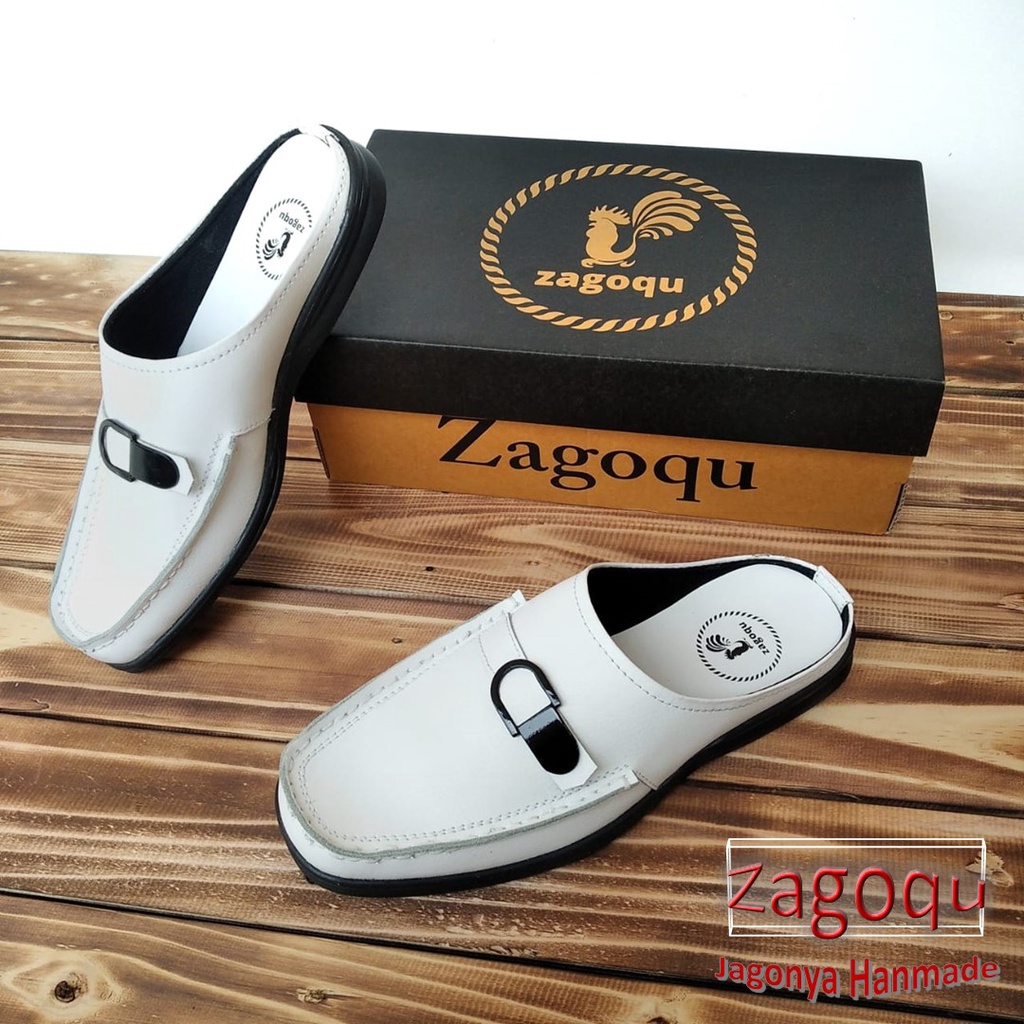 Bustong pria warna putih sepatu sandal selop pria putih BCR 01