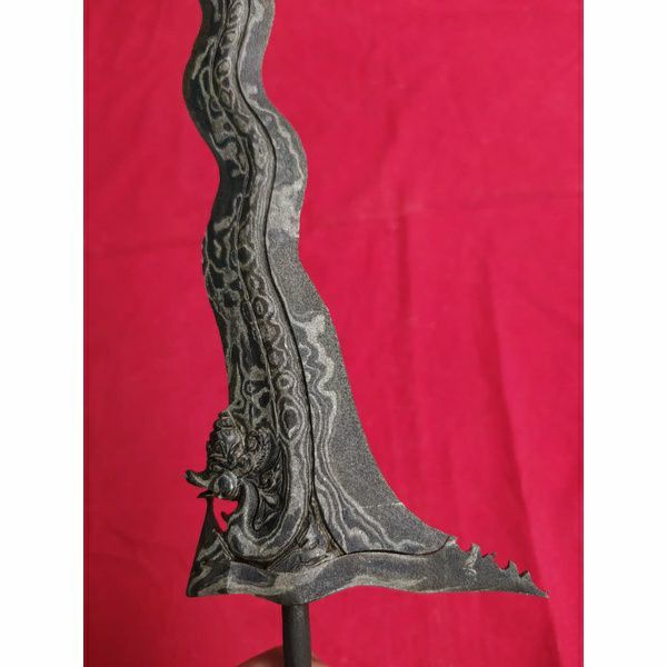 Keris Naga Sasra