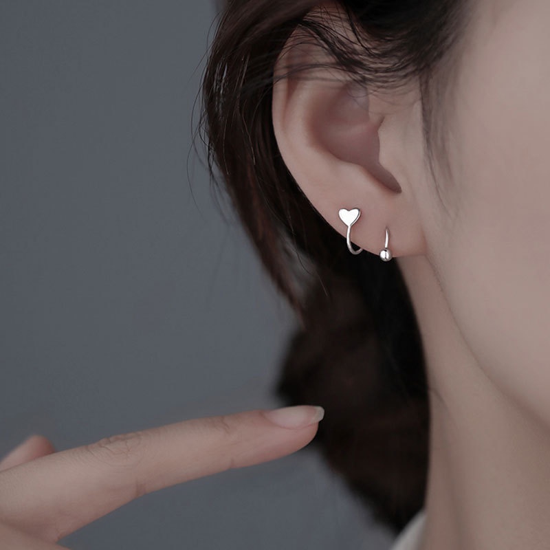 Anting Stud Bentuk Spiral Bola Bintang Hati Kecil Bahan Stainless Steel Gaya Minimalis Untuk Wanita