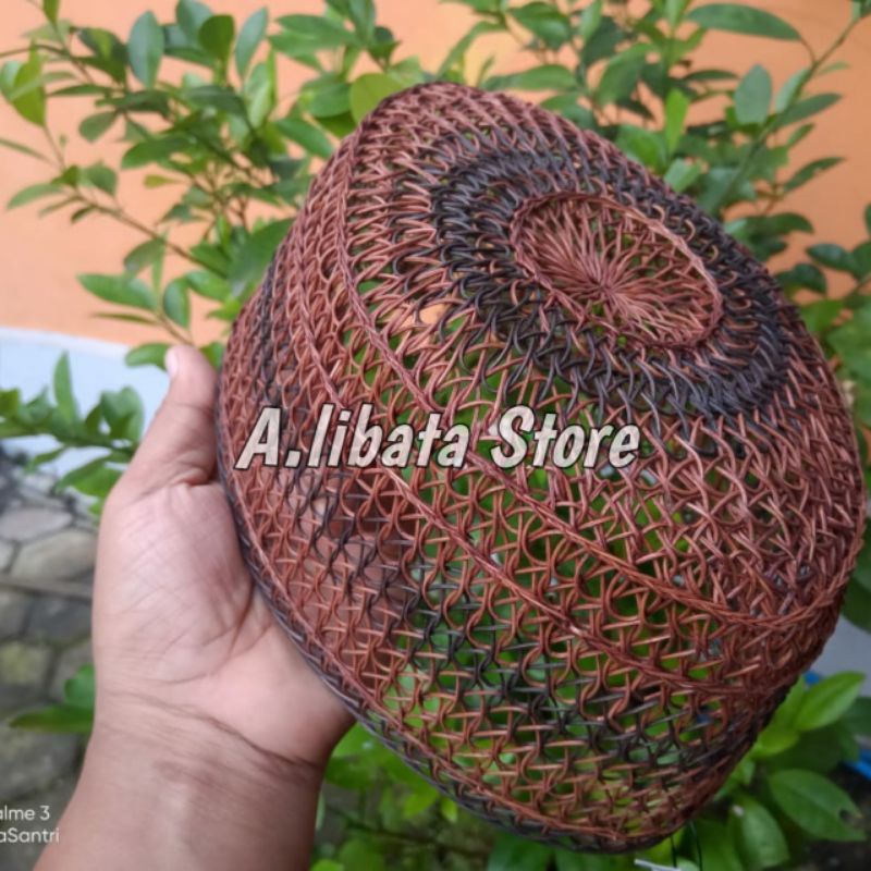Peci Rotan Coklat Hitam