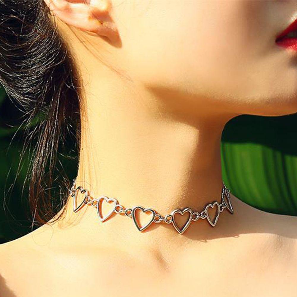 Kalung Choker Rantai Panjang Desain Hati Hollow Bahan Stainless Steel Gaya Punk Untuk Pria Dan Wanita