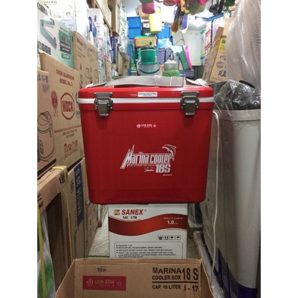 Lion Star - Marina Cooler Box 6s-12s-18s-24s-35s ( 5.5-10-16-22-33 Liter ) / Container Box Es / Kotak Pendingin / Penyimpan Es