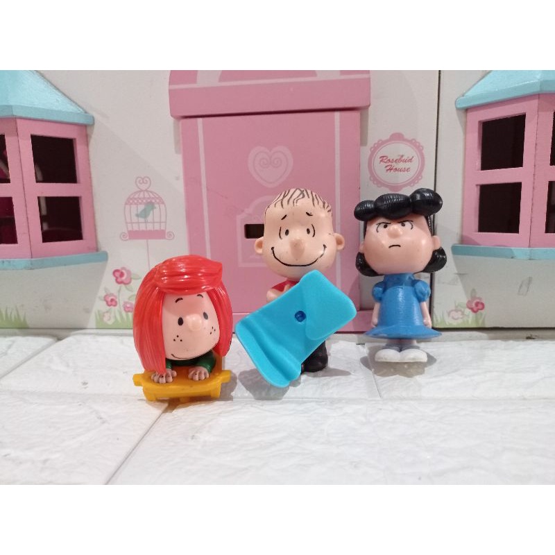 figur snoopy original mcd figure snoopy