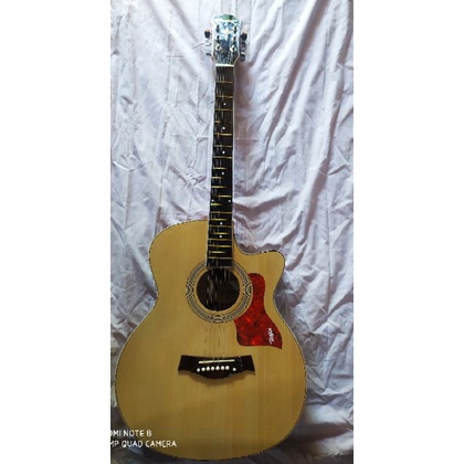 Gitar  Akustik Taylor Bonus packing kayu