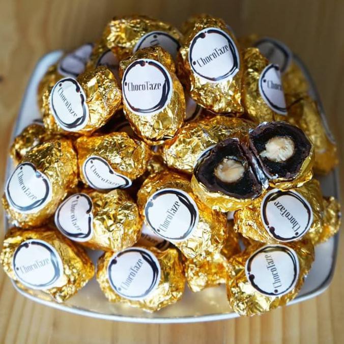 

Ready Stock Chocotaze (Coklat Kurma Almond)