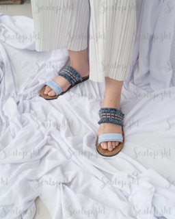 Fluffy blue sandal  bulu  sandal  pantai sandal  ootd  Shopee 