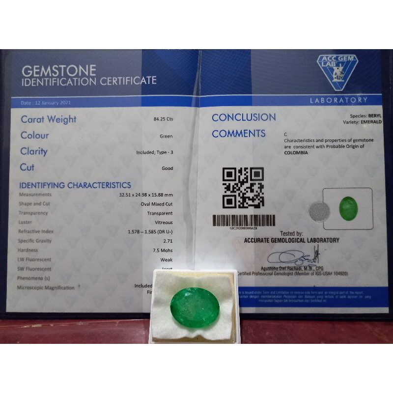 BATU PERMATA EMERALD BERYL BERSERTIFIKAT SIZE JUMBO ASLI
