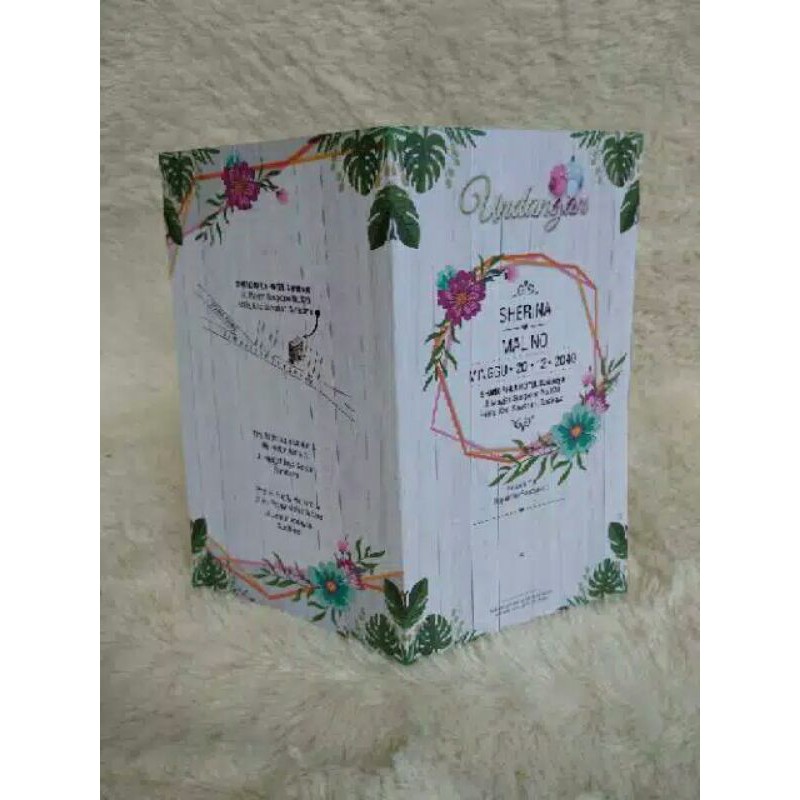 

Undangan rustic Mille M02 + plastik opp + bonus label nama