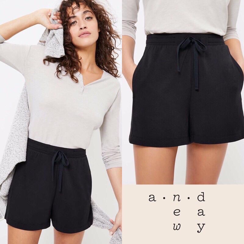 A new day short L