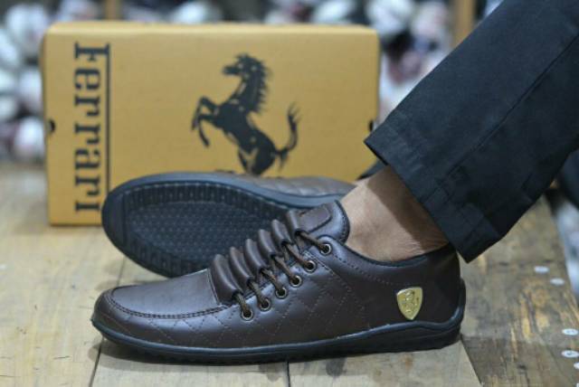 SEPATUPRIA-FERARRI ROSBERG/sepatu casual pria/sneakers pria/sepatu santai pria/sepatu murah