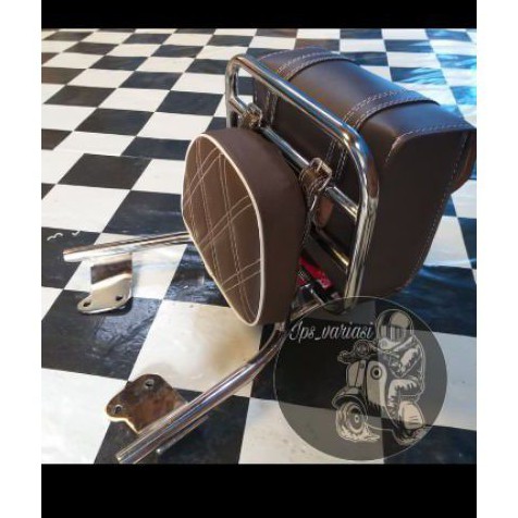 back rack scoopy/sandaran scoopy bantalan plus tas scoopy model klasik