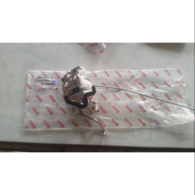 Door lock pintu depan gran max